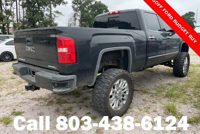 2019 Gmc Sierra HD Denali photo 1