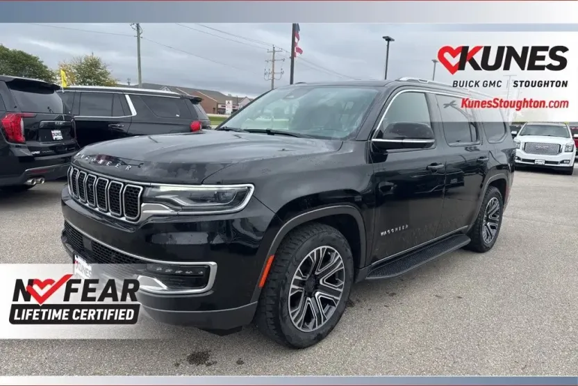 2022 Jeep Wagoneer Series III photo 1