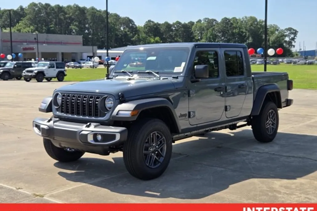 2025 Jeep Gladiator Sport S photo 1