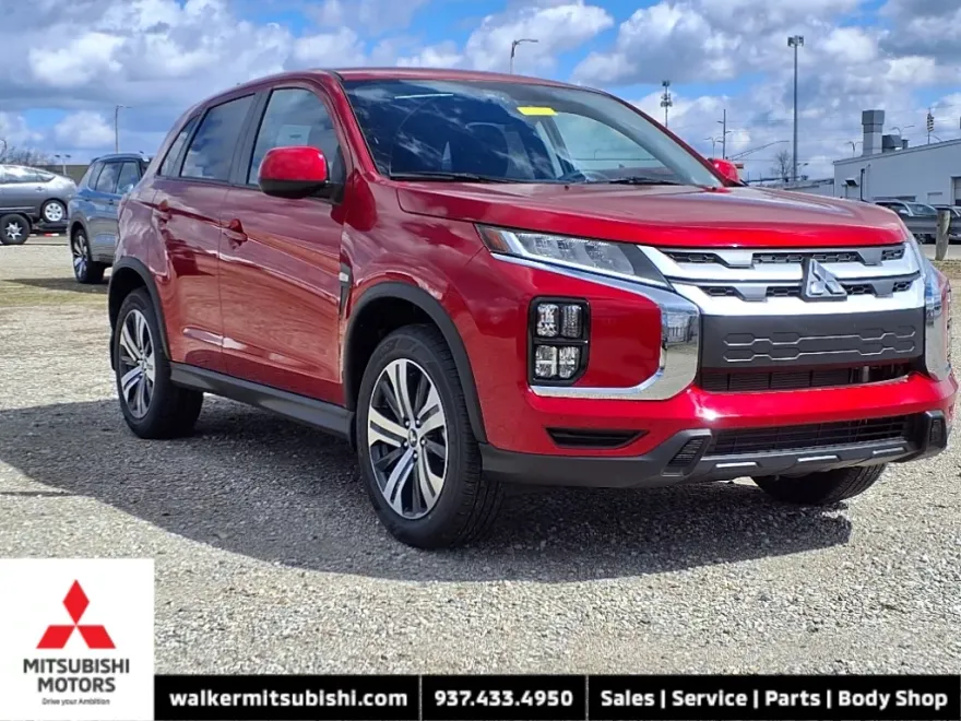 2025 Mitsubishi Outlander Sport ES photo 1