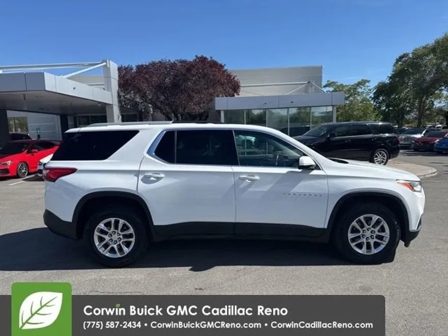 2018 Chevrolet Traverse Cloth photo 1