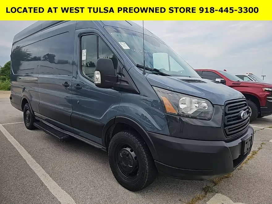 2019 Ford Transit photo 1