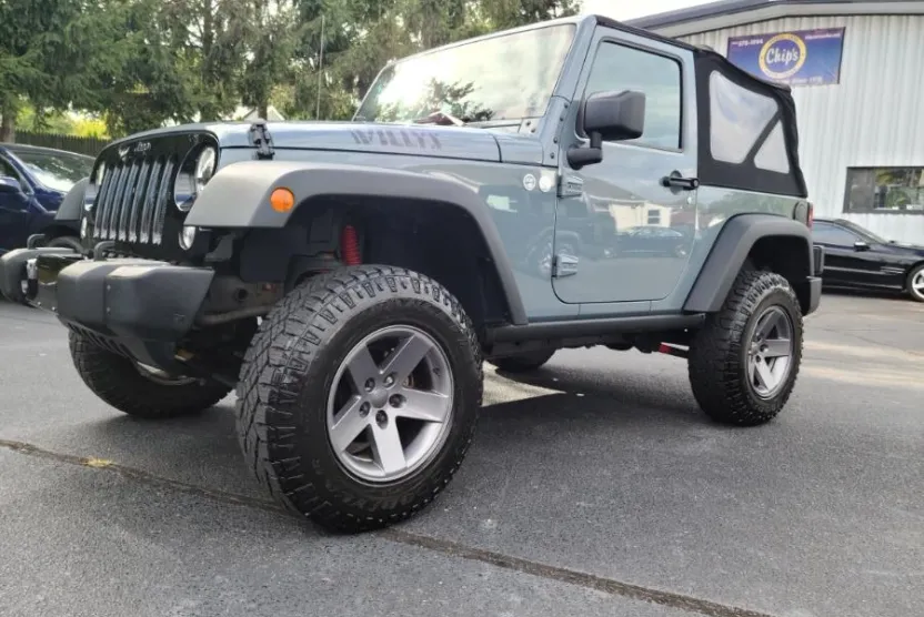 2015 Jeep Wrangler Sport photo 1
