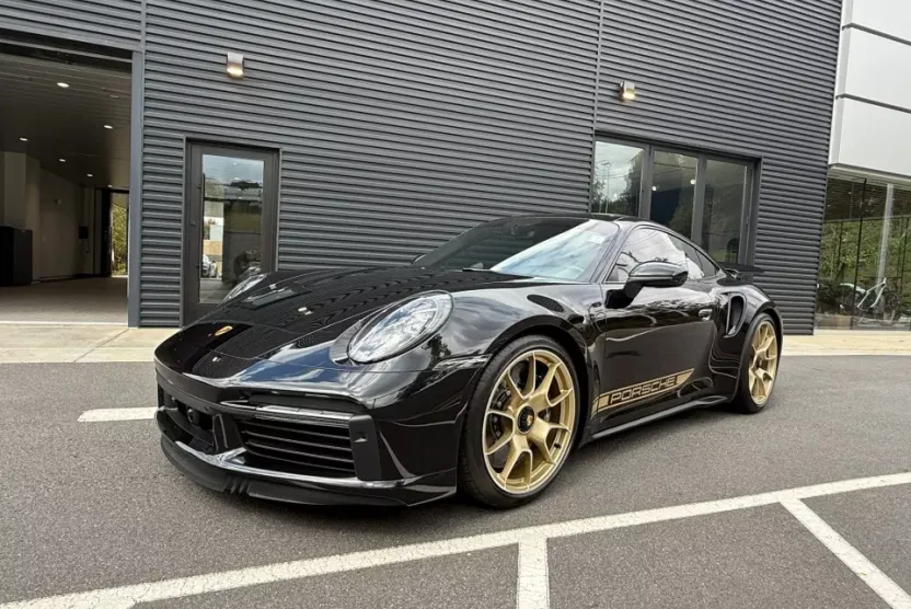 2023 Porsche 911 Turbo S photo 1