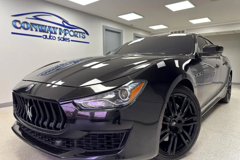 2019 Maserati Ghibli S Q4 photo 1
