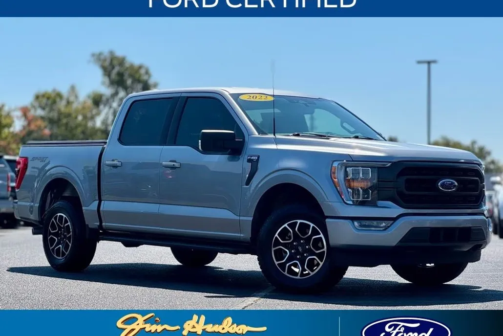 2022 Ford F-150 XLT photo 1