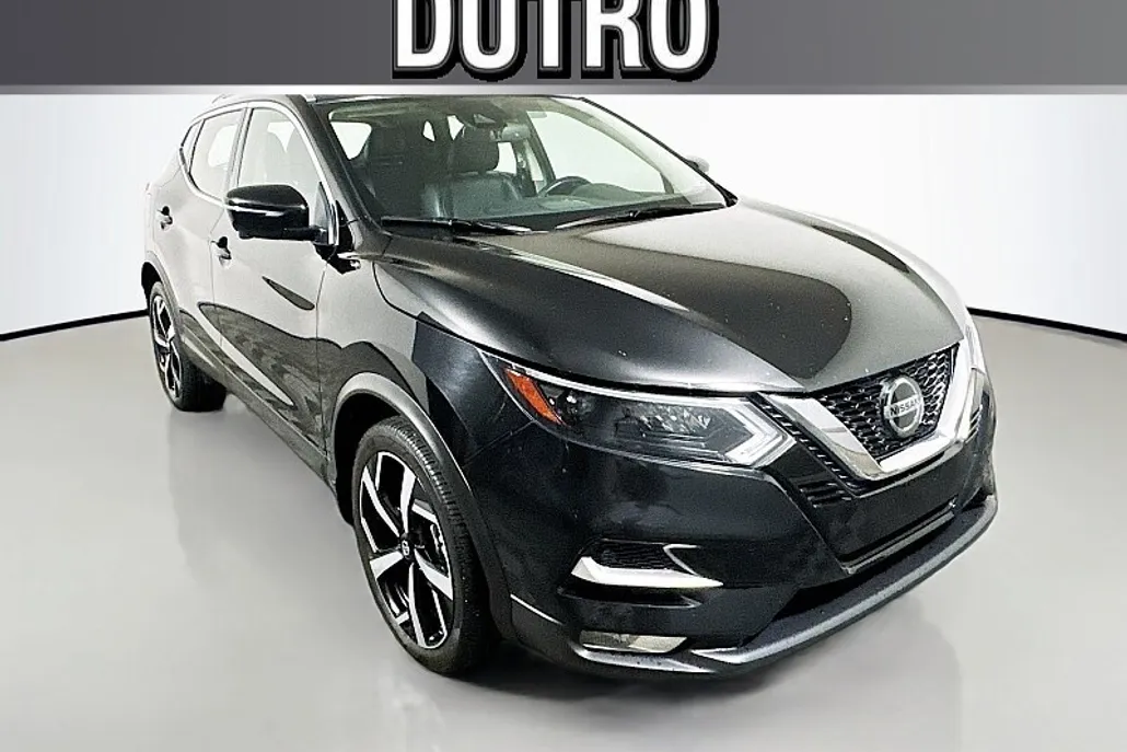 2022 Nissan Rogue Sport SL photo 1