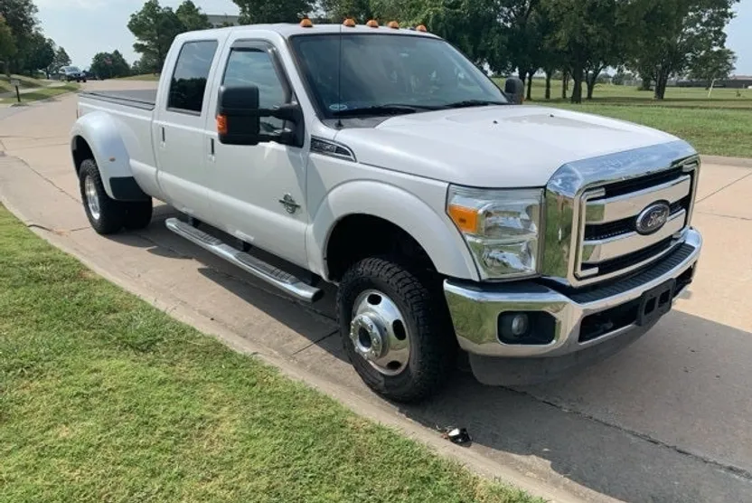 2016 Ford F-350 photo 1