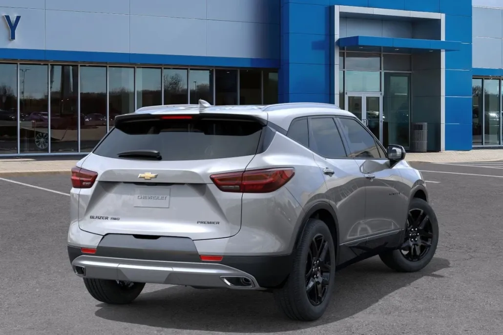 2025 Chevrolet Blazer Premier photo 1