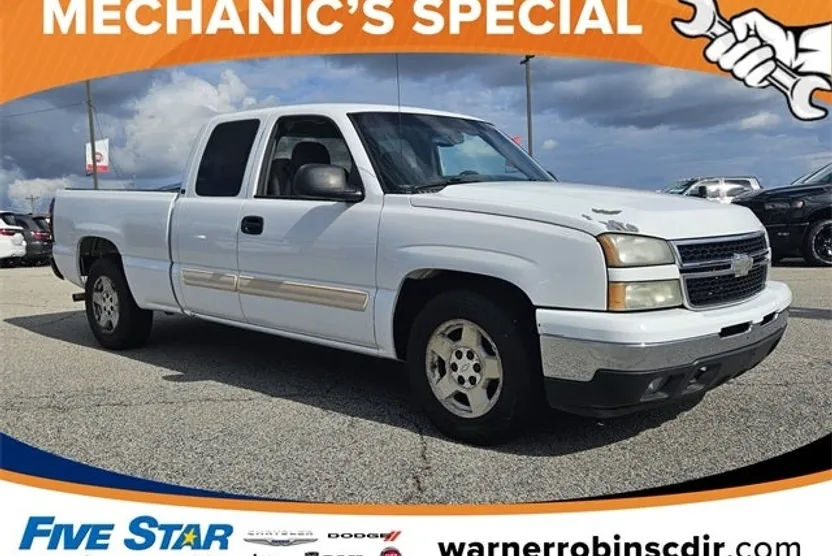 2006 Chevrolet Silverado 1500 LT photo 1