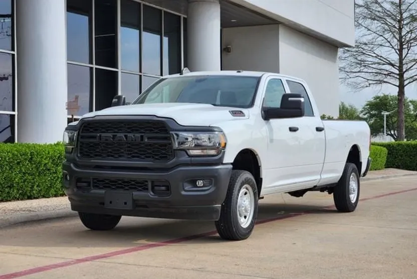 2024 Ram 2500 Tradesman photo 1