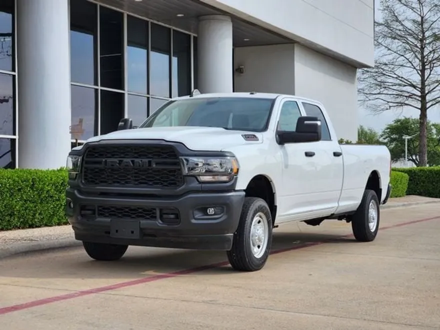 2024 Ram 2500 Tradesman photo 1