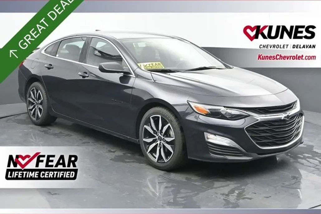 2023 Chevrolet Malibu RS photo 1