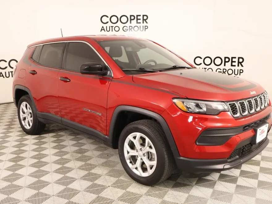 2024 Jeep Compass Sport photo 1