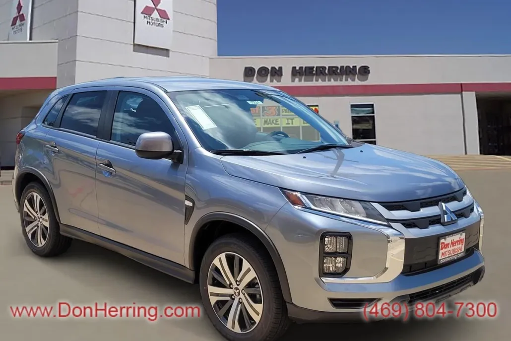 2024 Mitsubishi Outlander Sport ES photo 1