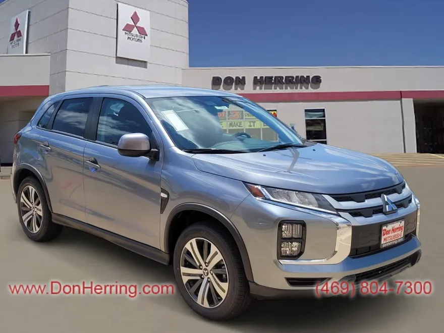 2024 Mitsubishi Outlander Sport ES photo 1