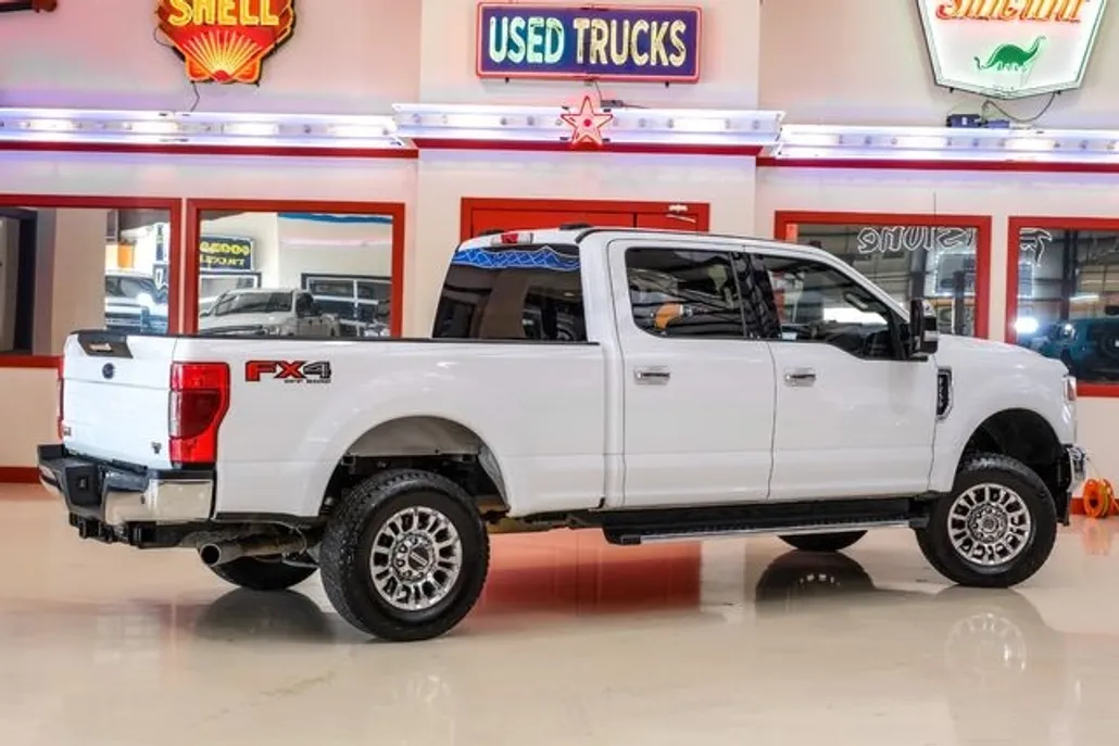 2020 Ford F-250 XLT photo 1