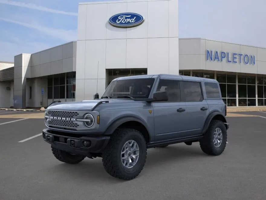 2025 Ford Bronco Badlands photo 1
