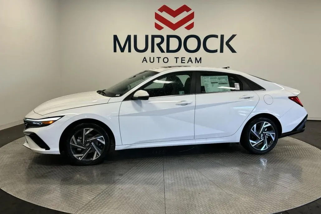 2025 Hyundai Elantra Hybrid Limited photo 1