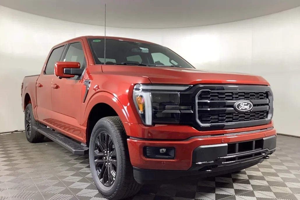 2025 Ford F-150 Lariat photo 1