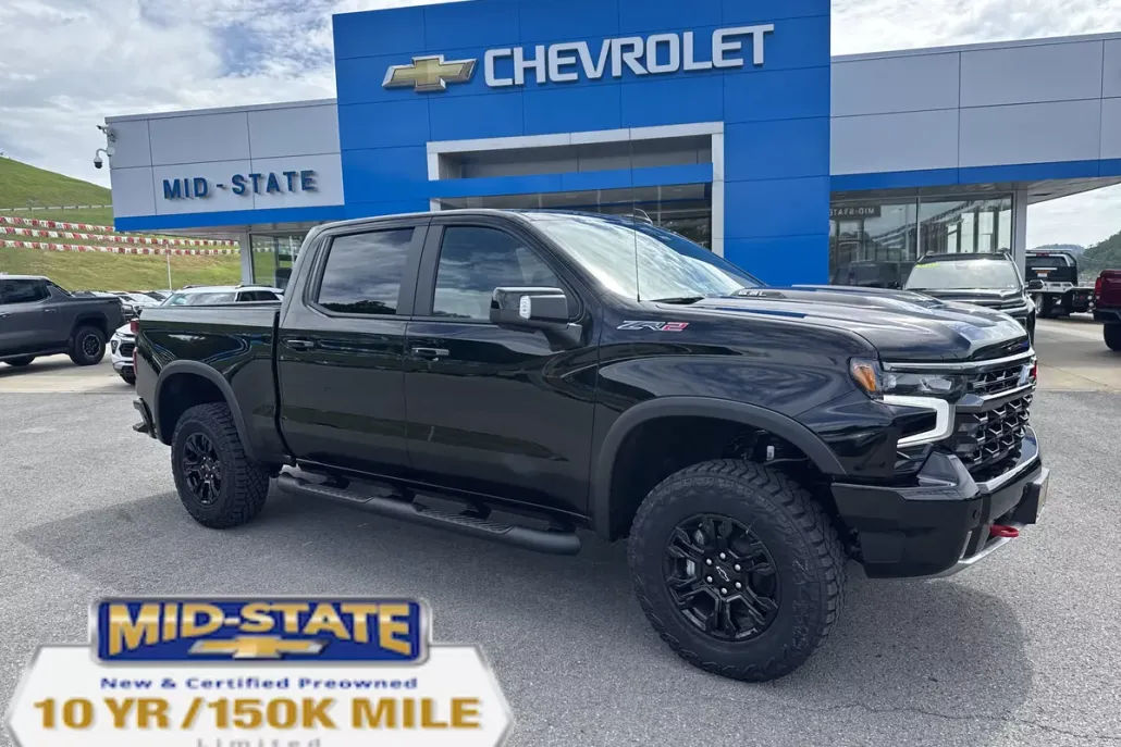 2025 Chevrolet Silverado 1500 ZR2 photo 1
