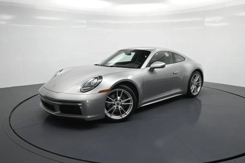 2024 Porsche 911 photo 1