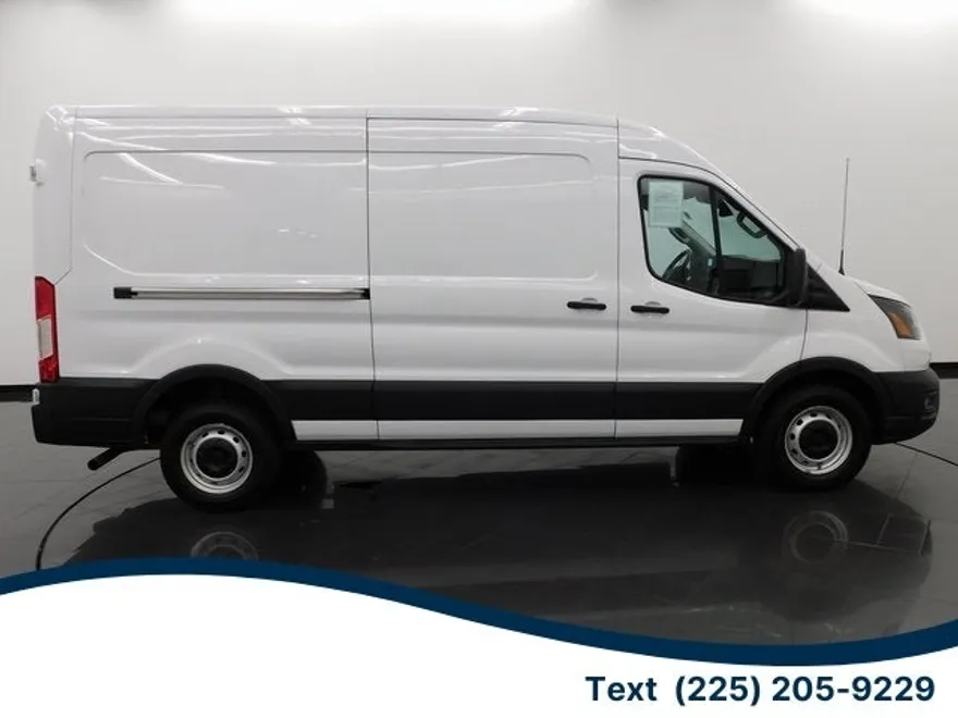 2022 Ford Transit photo 1