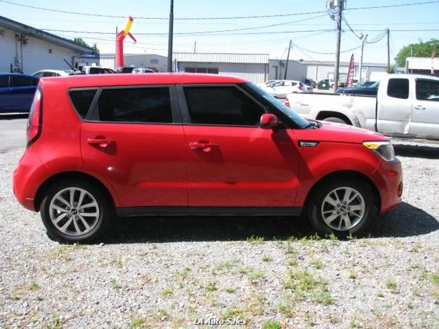 2019 Kia Soul Plus photo 1