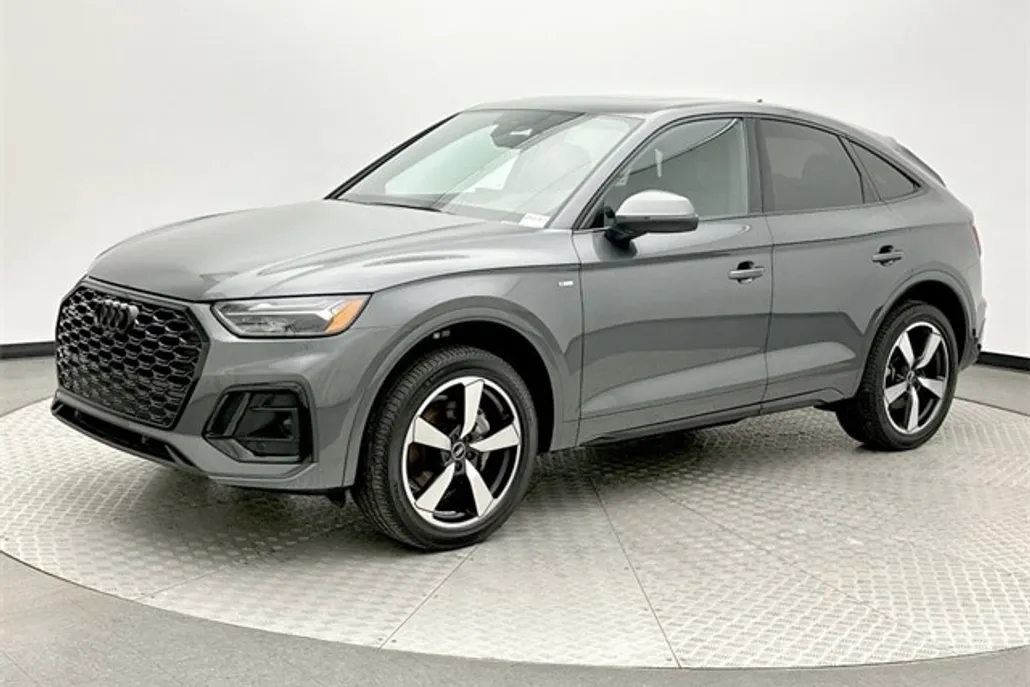 2023 Audi Q5 45 S line Premium Plus photo 1