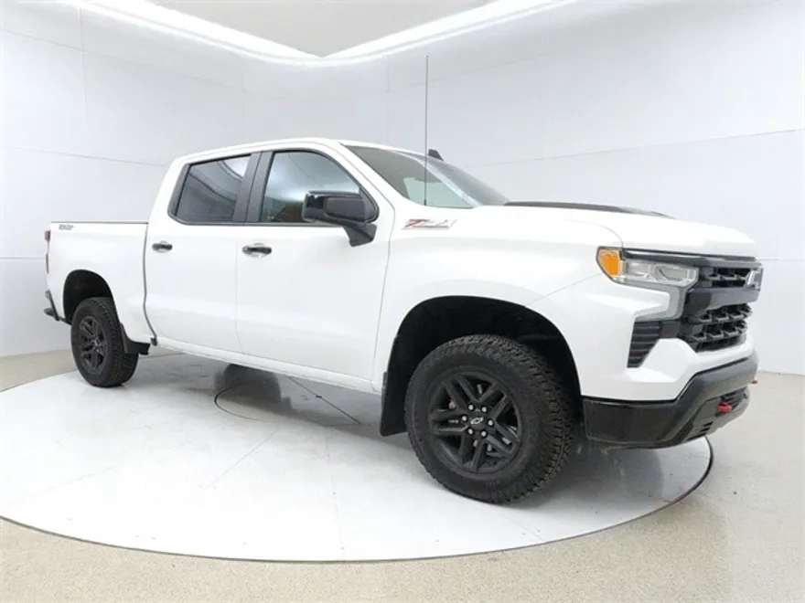 2022 Chevrolet Silverado 1500 LT Trail Boss photo 1