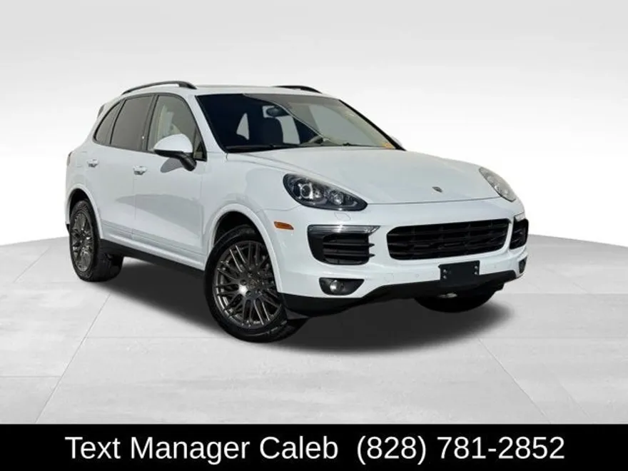 2017 Porsche Cayenne Platinum Edition photo 1