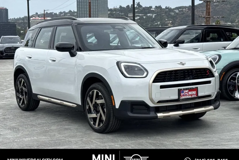 2026 Mini Countryman S ALL4 photo 1