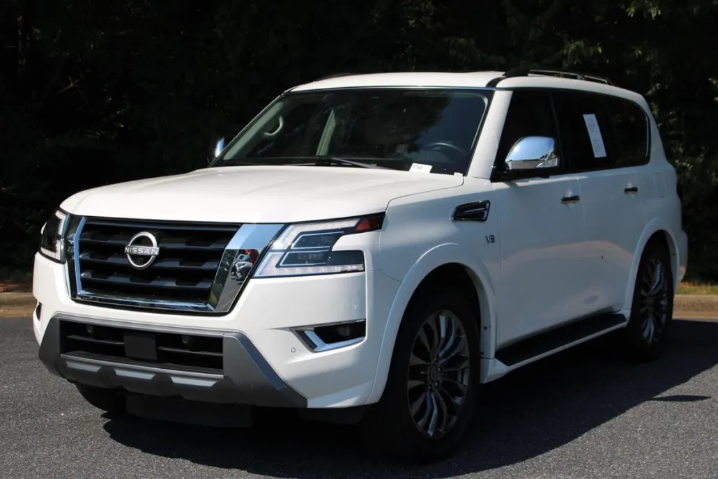 2022 Nissan Armada Platinum photo 1