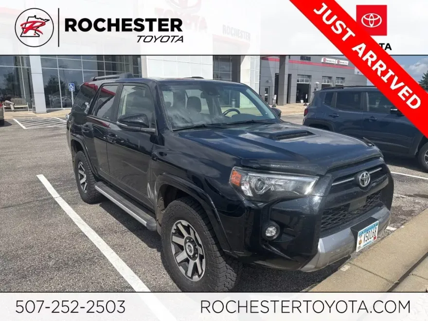 2023 Toyota 4Runner TRD Off-Road Premium 4WD photo 1