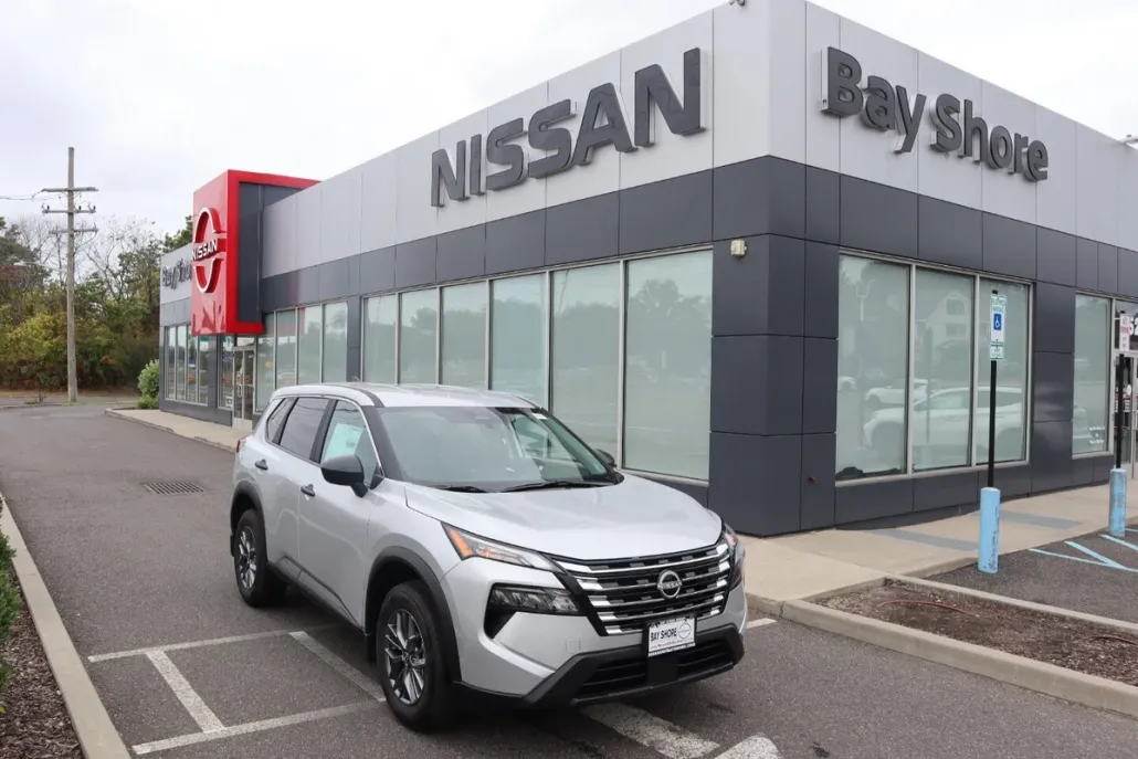 2025 Nissan Rogue S photo 1
