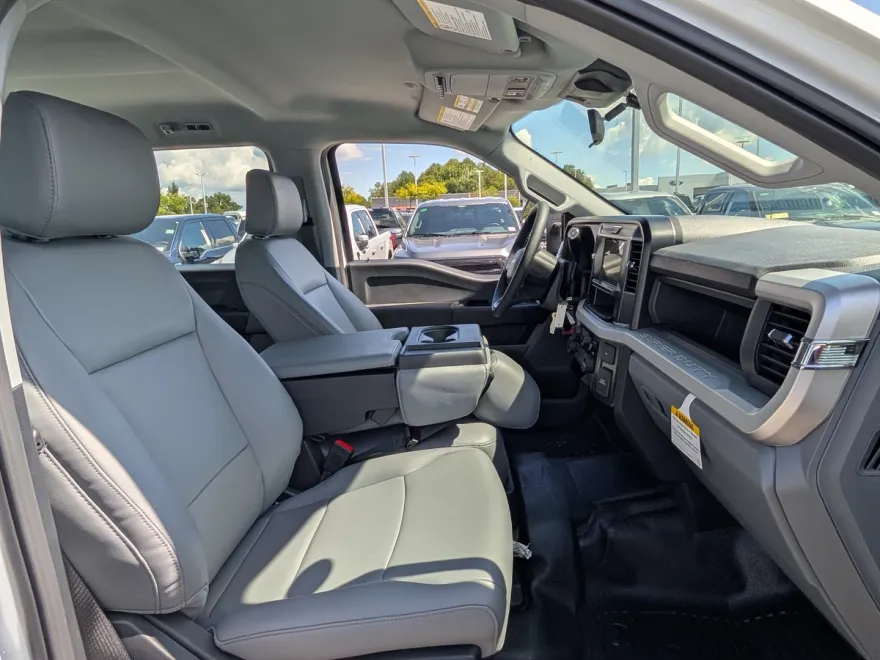 2026 Ford F-250 XL photo 1