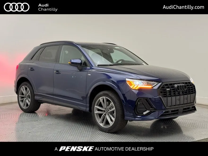 2025 Audi Q3 S line Premium photo 1