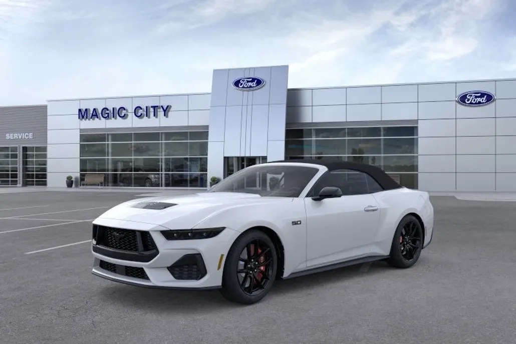 2025 Ford Mustang GT Premium Convertible photo 1