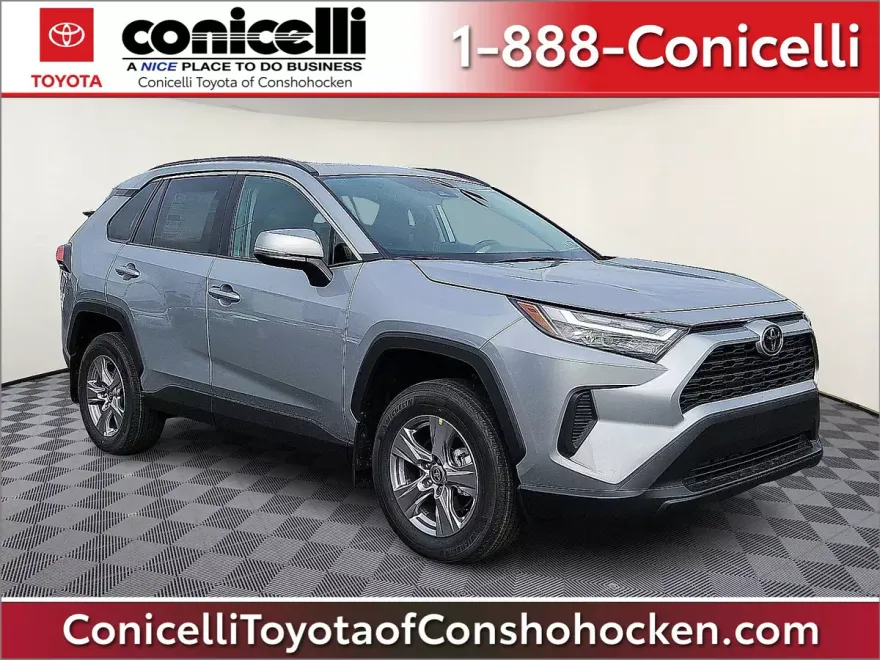 2025 Toyota RAV4 XLE photo 1
