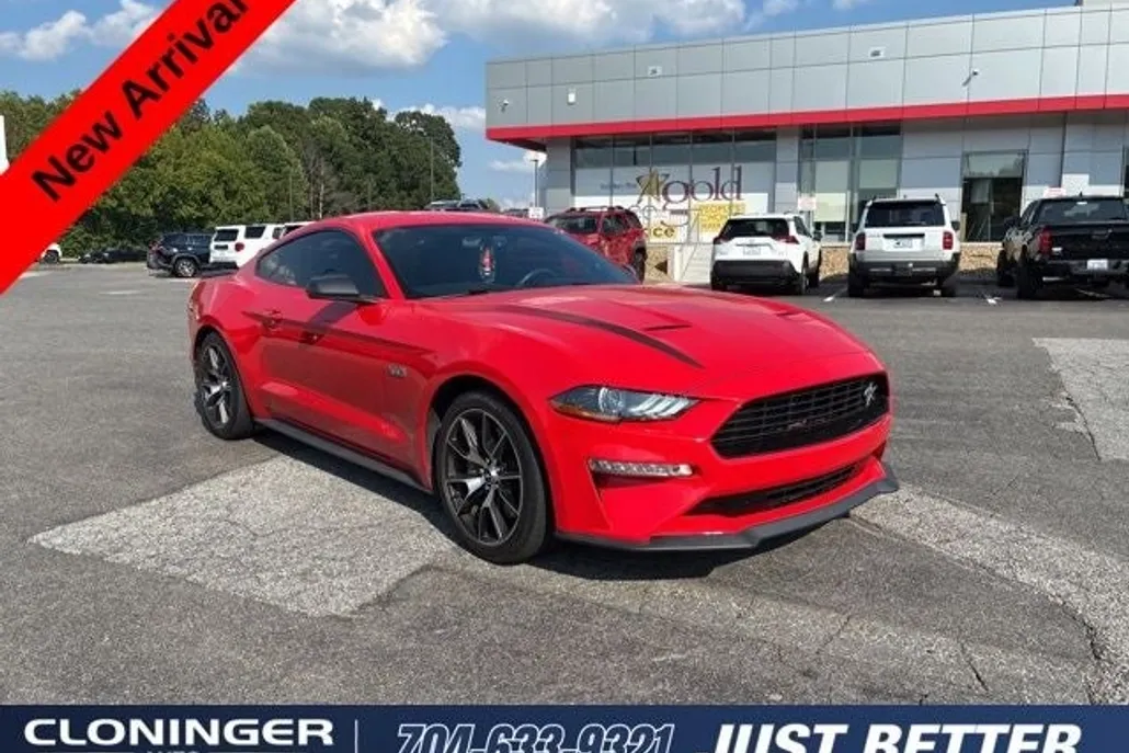 2020 Ford Mustang EcoBoost Premium photo 1
