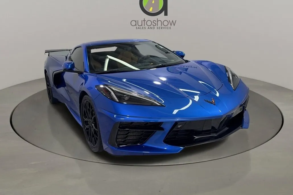 2023 Chevrolet Corvette Stingray 2LT photo 1
