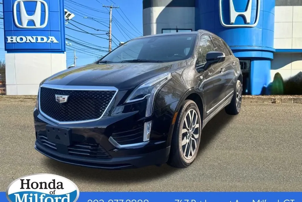 2021 Cadillac XT5 Sport photo 1
