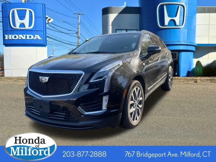 2021 Cadillac XT5 Sport photo 1