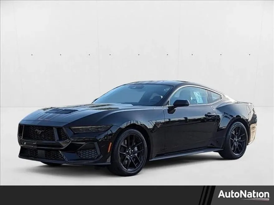 2025 Ford Mustang GT photo 1