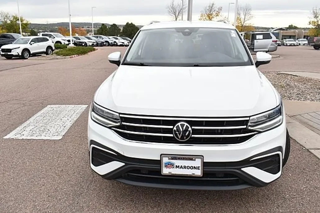 2024 Volkswagen Tiguan SE Wolfsburg Edition photo 1