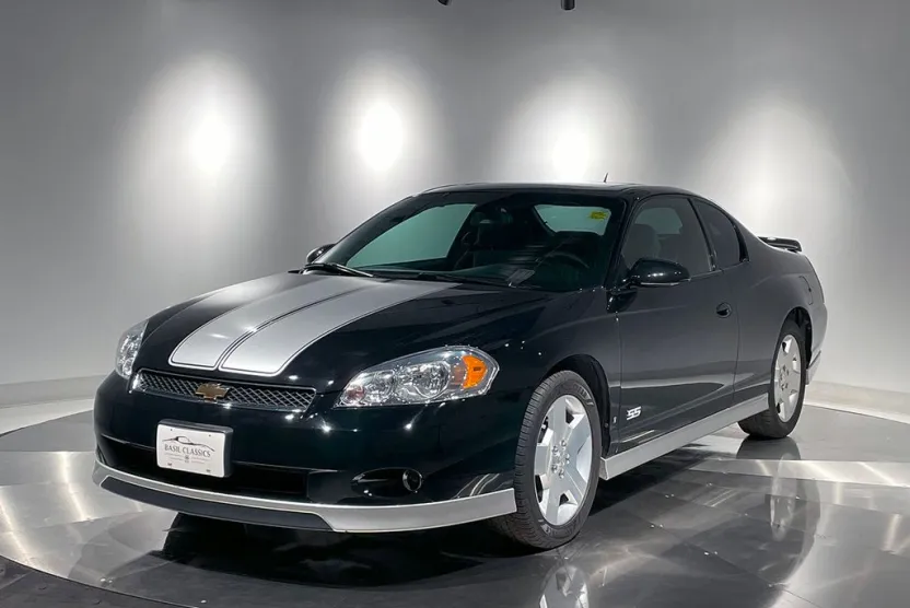 2006 Chevrolet Monte Carlo SS photo 1