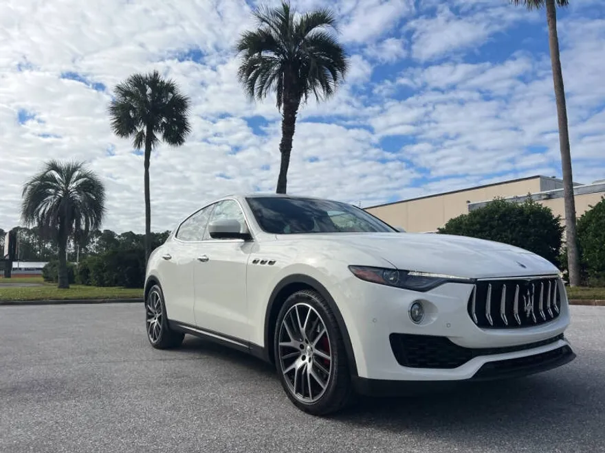2018 Maserati Levante photo 1