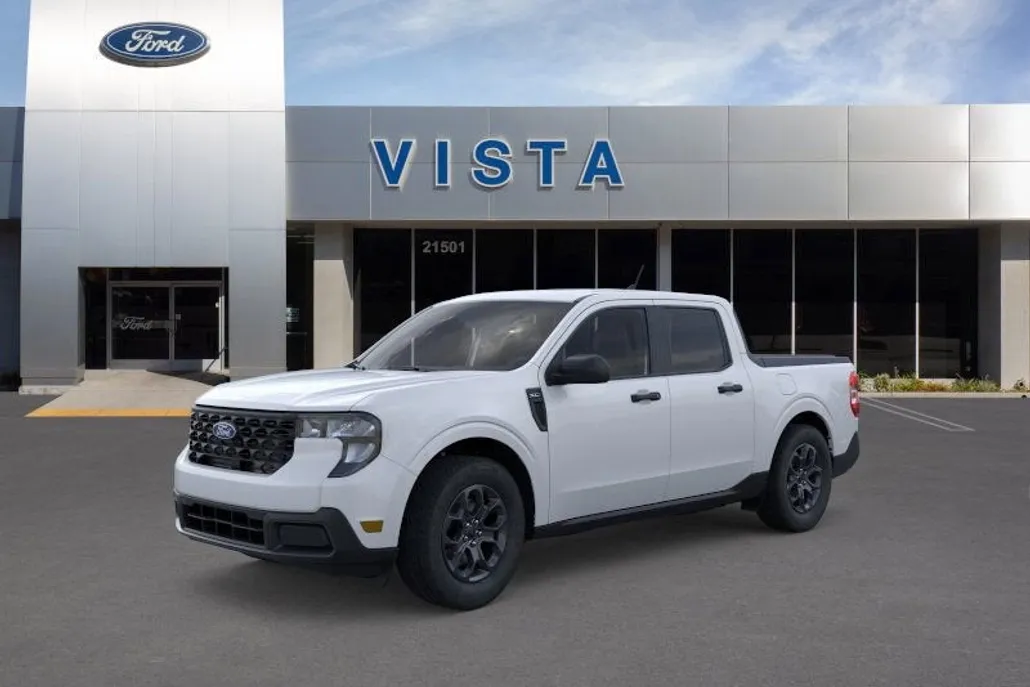 2025 Ford Maverick XLT photo 1