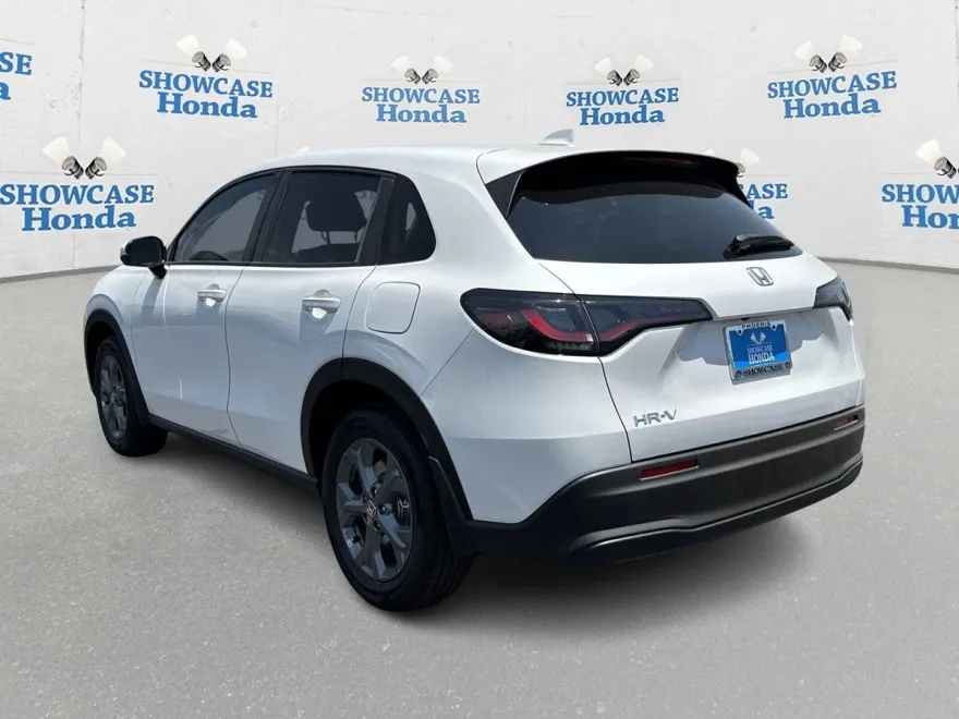 2026 Honda HR-V LX photo 1