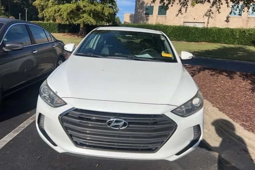 2018 Hyundai Elantra Limited photo 1